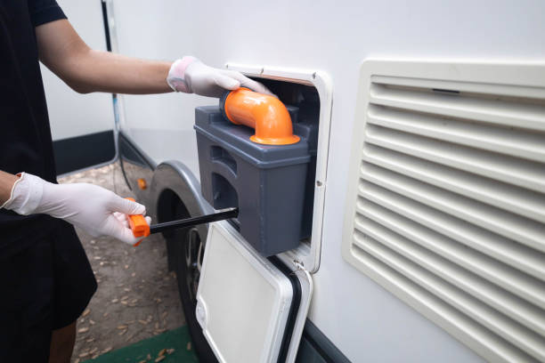 Portable Toilet Options We Offer in Pine Bluffs, WY
